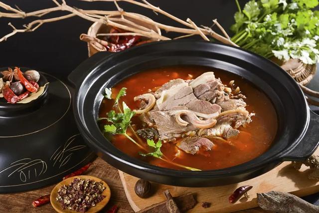 地名里的重庆 | 綦江安稳镇：古寨驿传，羊肉飘香