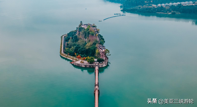 书香与江水的邂逅：全国书博会落幕，三峡游轮悠然之旅正当时