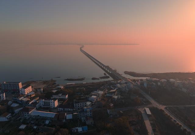 长桥卧波，水韵宿松：安徽最长跨湖大桥的自驾之旅