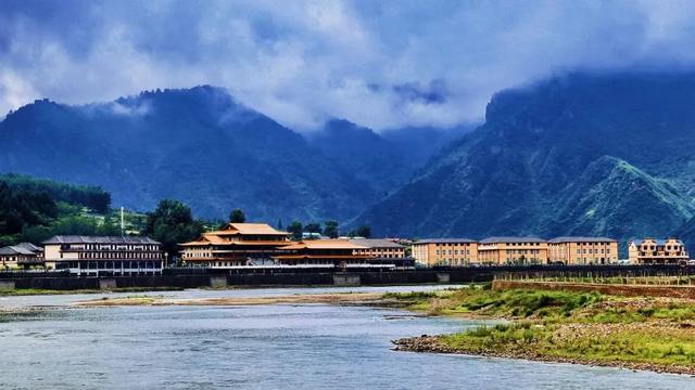 乘着高铁游白山 | 优享盛夏·清凉白山康养避暑游线路