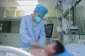 4岁男孩舔了一口，竟住进ICU！医生提醒：它全身有毒图片