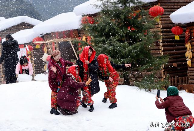 贵州六盘水：“南国雪乡”吸引各地游客打卡感受冬日浪漫与激情