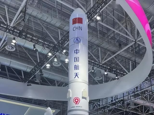 中国已有载人登月实力，为何要推到2030年？我们比美国考虑更深远