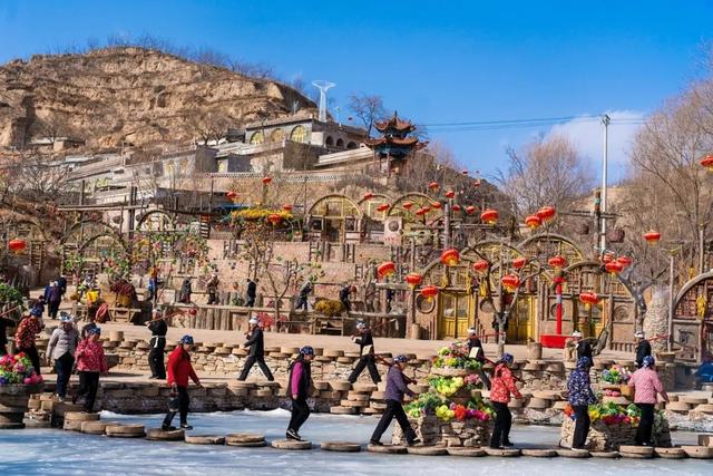 省文旅厅推出“约好国庆游陕西”果香之旅——陕北高原秋正红