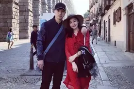 异地8年终成眷属，马龙为她拒绝乒坛女神，普通女孩夏露有啥底气图片