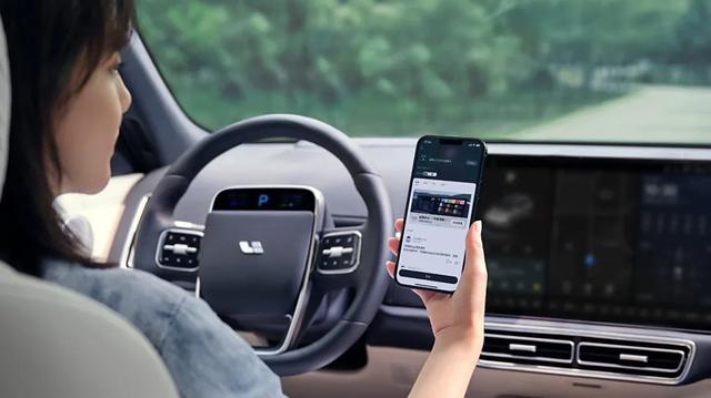 理想发布了OTA8.1，VLA 的方向是具身智能