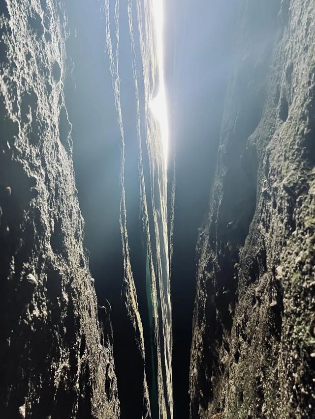 解锁初秋遛娃新花样！登山、溯溪、竹筏漂流……带娃玩转丹霞山水间