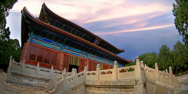 明十三陵：王朝长眠之地，时空穿越全攻略