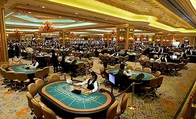 曾经的旅游胜地，如今游客却避之不及，只因黄赌毒俱全