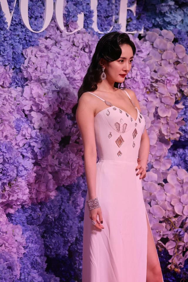 美图福利(17)，林允、杨幂、卢昱晓、宋雨琦、李一桐、孔雪儿