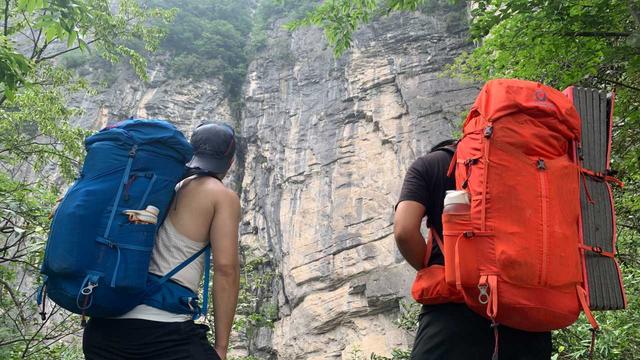 湖南天门山：一场逃离喧嚣的山野之约