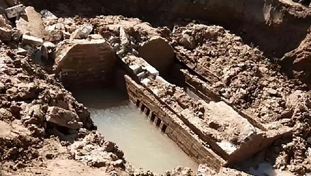 丰县河底藏着一座"地下宫殿"？石马石狮守护的明代官场密码