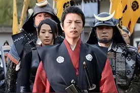 日本国歌只有28个字，翻译成中文后，才知道其歌词背后的野心图片