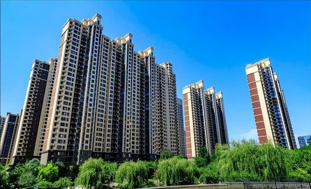 拆迁要全面叫停？明确了：2025年起，超过20年的房子统一这样处理