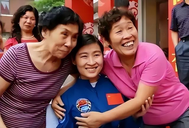 航天女侠刘洋：出征太空前夜丈夫撒下大谎人间蒸发，她却选择原谅