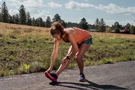 买鞋只看耐克阿迪？盘点3双超高性价比好鞋，能走能跑只要200多图片