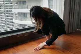 为何越来越多人不铺木地板？过来人说：这6个缺点让人难忍受图片