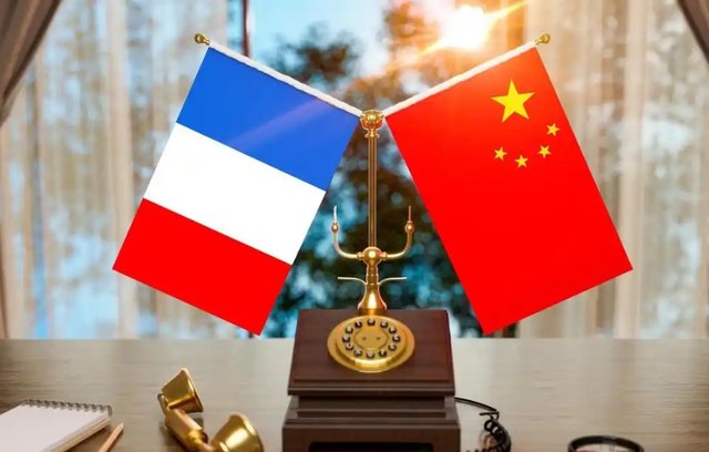 访华回国后，马克龙无视中方关切，如今中国对欧盟出手，以牙还牙