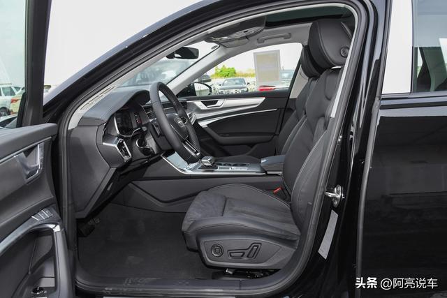 全新一代奥迪A6L变年轻了！数字大灯+黑化套件，2.0T轻混是主力