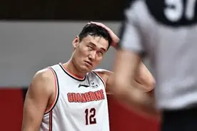 “CBA指环王”苏伟：退役之后做老板，如今儿女双全生活幸福美满图片