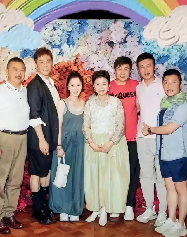 63岁董文华不再沉默，揭露当年被“封杀”原因，原来我们错怪她了