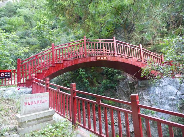 探寻成县杜甫草堂：不一样的诗韵遗风