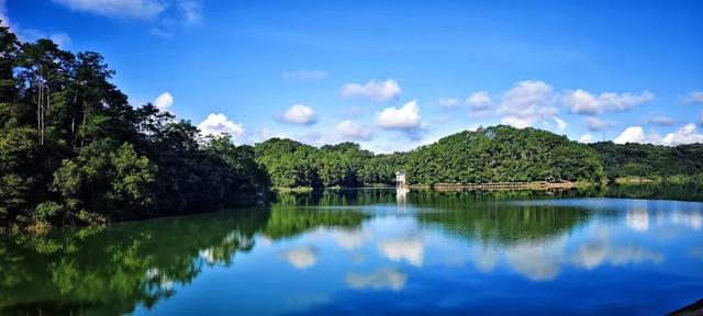 旅居思茅 | 秋日梅子湖 偷得浮生一日 邂逅比天空更透亮的诗境