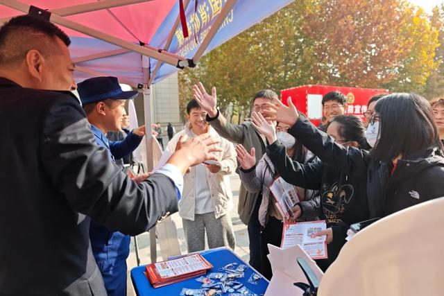 消防宣传月丨大连市金石滩度假区多部门联动，这场沉浸式消防宣传活动超有料！