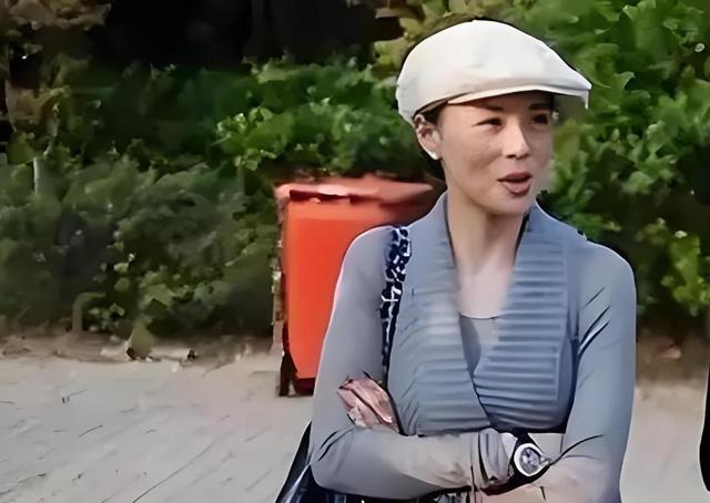 凭姿色4年借了17亿，靠“借钱”过奢靡生活的她，今下场令人嘘唏