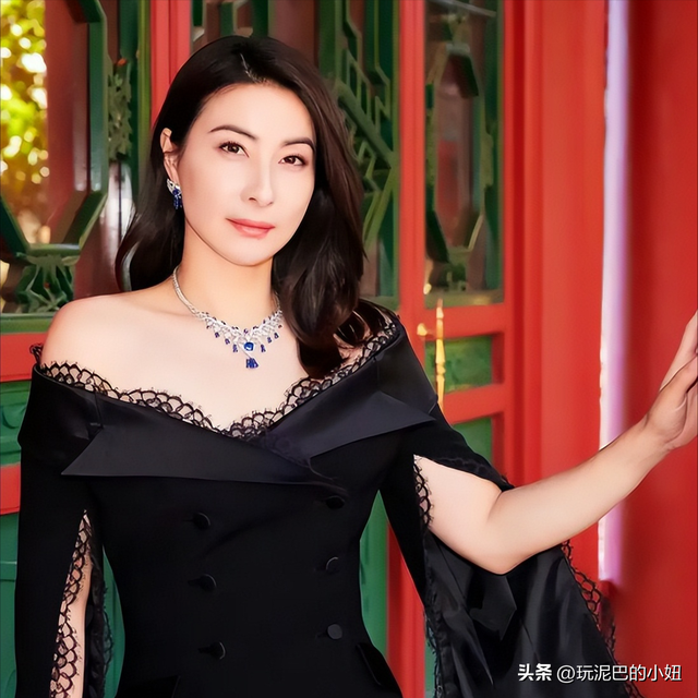 郭晶晶代言品牌被立案调查 跳水女皇退役15年年代言收入超5000万