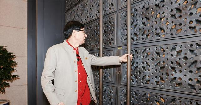 02年浙江男子得知铜价从3万涨到8万，囤铜125吨。随后做了一件事