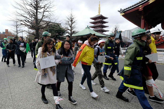 对日发出最严厉警告后，中国第一记惩罚重拳到来，日方措手不及