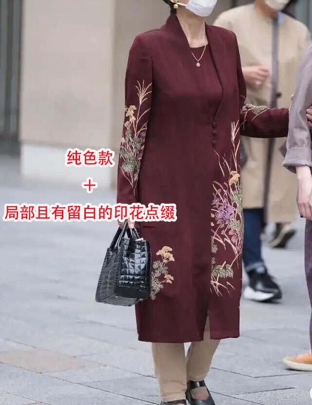 又被北京“地铁奶奶	”惊艳到！白发不染，不穿老年装	，美得太高级