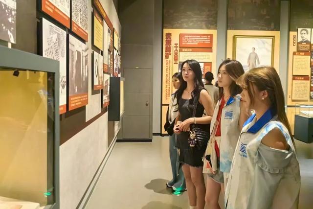 青春实践行赣鄱，文化薪火砺担当