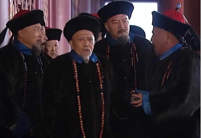 地主看儿子闲的无聊，花钱买个小官做做，没想到成就了一代名臣