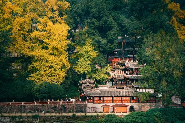 宝臧地啊！这个堪比五A级的景点千年来一直是四川盆地的守护神！