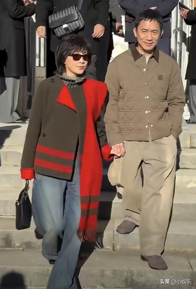 北京这一夜，被珠圆玉润的奚梦瑶惊艳	，胖了一圈面相变了很多