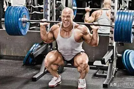 为什么健身房练硬拉和深蹲的人很少？图片