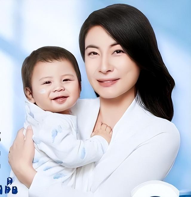 郭晶晶代言出事刚两天，恶心的一幕出现了，霍家的做法令人意外