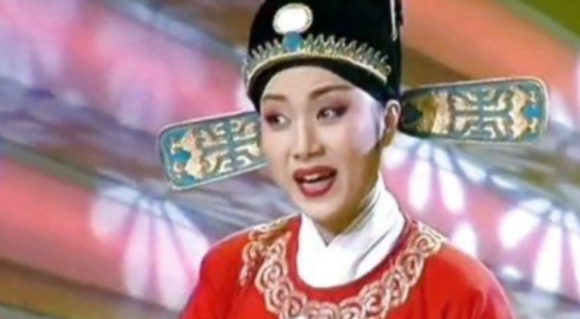 面相变了，老少恋的“残酷”，在63岁的马兰身上体现的淋漓尽致