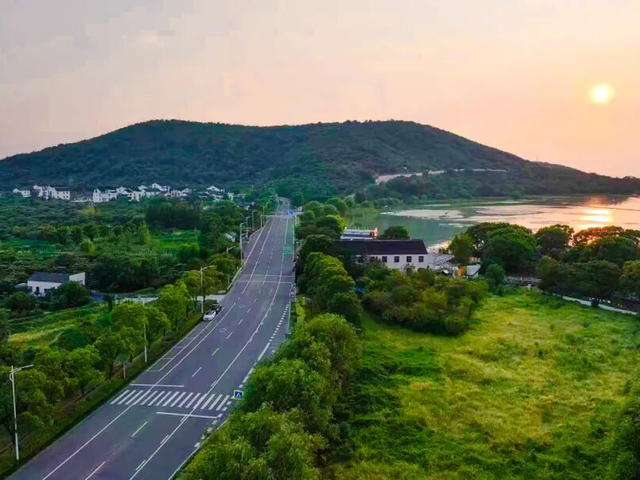 国庆“出片胜地”！苏州太湖1号公路等你来打卡