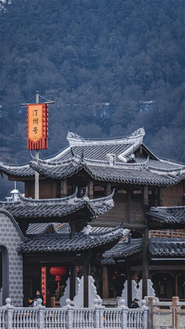 8月旅行地推荐！这10处目的地正过22℃无蚊夏天，还是全年最美！