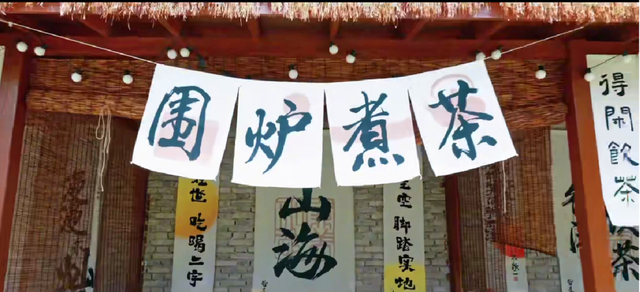 8月过半，假期余额不足！来凤县旅游，一键解锁清凉与欢乐