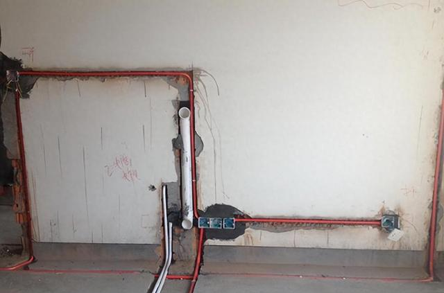 去了浙江才发现，电线早已不埋墙里了！瞧人家这么设计，真是先进