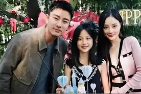 13岁甜馨长文控诉！李小璐当年做头发事件，对女儿的伤害才刚开始图片