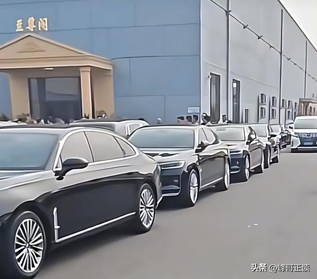 老父亲去世12天，人情世故、江湖地位，在杨家人身上体现淋漓尽致