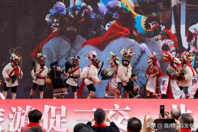 正月十五的白马山寨