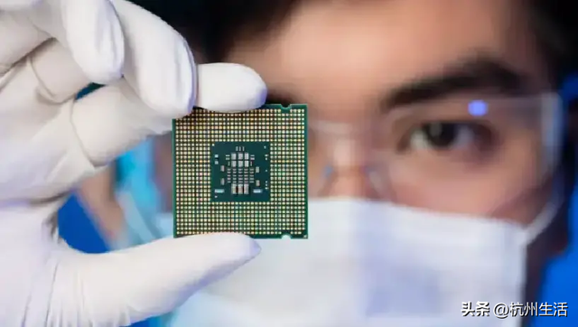 日本报复升级！高市拟颁禁令：一类关键产品，不向中国出售