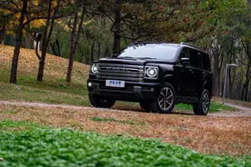 哈弗H9 低速四驱+“三把锁”，和普拉多同级！20来万，真香！图片