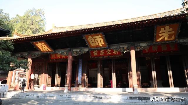 “滇南最美乡愁”精品线路丨“一家人的建水”乡愁之旅